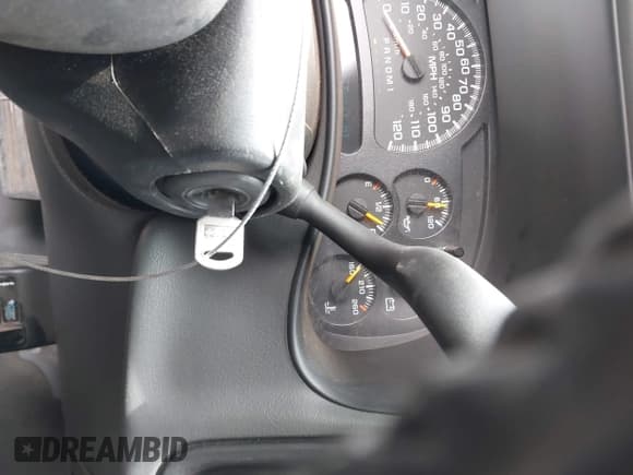 ✅ 2007 Chevrolet Silverado 2500HD LT1 • VIN: 1GCHK23D77F130386 • Lot: 42109924. Wystawiony na IAAI z przebiegiem 137 741 mil. Bezpłatny archiwum sprzedaży aukcyjnych z USA i szczegółowy raport historii pojazdu na DreamBid. Zdjęcie 11.