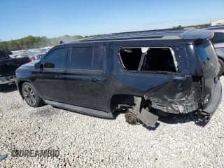 ✅ 2018 Chevrolet Suburban Premier • VIN: 1GNSCJKC8JR288500 • Lot: 76538634. Wystawiony na Copart z przebiegiem 161 737 mil. Bezpłatny archiwum sprzedaży aukcyjnych z USA i szczegółowy raport historii pojazdu na DreamBid. Zdjęcie 2.