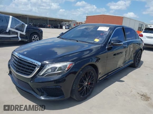 ✅ 2016 Mercedes-Benz S 550 • VIN: WDDUG8CB8GA252730 • Lot: 42559650. Wystawiony na IAAI z przebiegiem 90 779 mil. Bezpłatny archiwum sprzedaży aukcyjnych z USA i szczegółowy raport historii pojazdu na DreamBid. Zdjęcie 2.