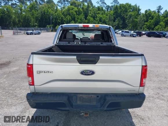 ✅ 2015 Ford F-150 XLT • VIN: 1FTEW1EF1FKE07829 • Lot: 42292431. Listed on IAAI with Not provided. Free auction sales archive from the USA and detailed vehicle history report at DreamBid. Image 16.