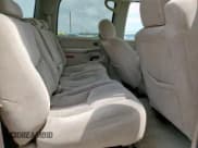 ✅ 2005 Chevrolet Suburban LT • VIN: 3GNEC16Z65G283149 • Лот: 55030225. Опубликован ранее на Copart с пробегом 164 340 миль. Бесплатный доступ к архиву аукционных продаж из США и подробный отчёт об истории автомобиля на DreamBid. Изображение 11.