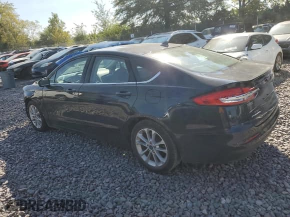 ✅ 2020 Ford Fusion SE • VIN: 3FA6P0LU9LR145388 • Лот: 71909085. Опубликован ранее на Copart с пробегом 42 857 миль. Бесплатный доступ к архиву аукционных продаж из США и подробный отчёт об истории автомобиля на DreamBid. Изображение 2.