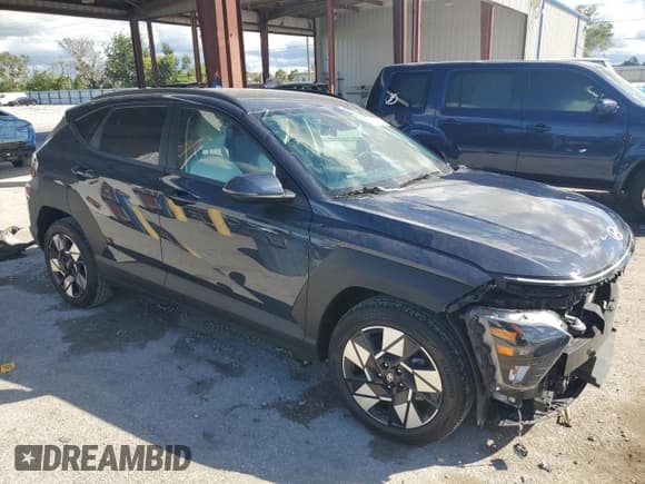 ✅ 2024 Hyundai Kona SEL • VIN: KM8HB3ABXRU183309 • Лот: 86074535. Опубликован ранее на Copart с пробегом 2 616 миль. Бесплатный доступ к архиву аукционных продаж из США и подробный отчёт об истории автомобиля на DreamBid. Изображение 4.