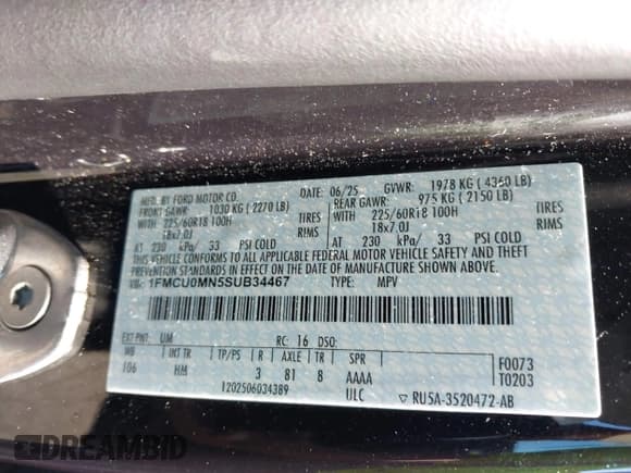 ✅ 2025 Ford Escape ST-Line • VIN: 1FMCU0MN5SUB34467 • Lot: 43695984. Wystawiony na IAAI z przebiegiem 12 413 mil. Bezpłatny archiwum sprzedaży aukcyjnych z USA i szczegółowy raport historii pojazdu na DreamBid. Zdjęcie 9.