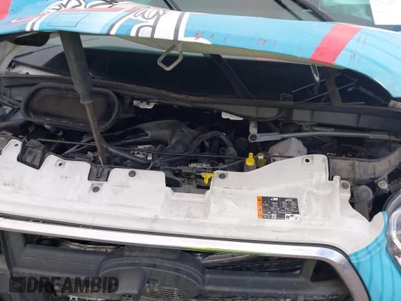 ✅ 2020 Ford Transit Cargo • VIN: 1FTBR1Y84LKB05972 • Lot: 41496329. Wystawiony na IAAI z przebiegiem Nie podano. Bezpłatny archiwum sprzedaży aukcyjnych z USA i szczegółowy raport historii pojazdu na DreamBid. Zdjęcie 10.