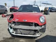 ✅ 2016 MINI Convertible • VIN: WMWWG5C54G3C19062 • Lot: 53077555. Wystawiony na Copart z przebiegiem 66 686 mil. Bezpłatny archiwum sprzedaży aukcyjnych z USA i szczegółowy raport historii pojazdu na DreamBid. Zdjęcie 5.