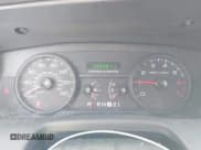 ✅ 2008 Ford Police Interceptor • VIN: 2FAFP71V98X144920 • Lot: 41708440. Wystawiony na IAAI z przebiegiem 220 381 mil. Bezpłatny archiwum sprzedaży aukcyjnych z USA i szczegółowy raport historii pojazdu na DreamBid. Zdjęcie 7.