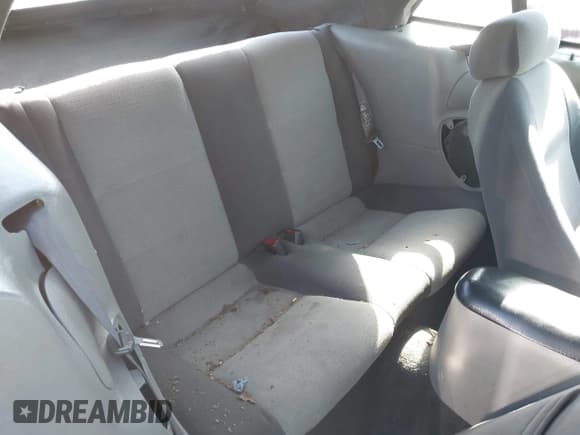 ✅ 2002 Ford Mustang Deluxe • VIN: 1FAFP444X2F224232 • Lot: 43034007. Listed on IAAI with 193,277 mi. Free auction sales archive from the USA and detailed vehicle history report at DreamBid. Image 8.