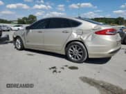 ✅ 2018 Ford Fusion SE • VIN: 3FA6P0PU4JR142700 • Лот: 71060805. Опубликован ранее на Copart с пробегом 68 014 миль. Бесплатный доступ к архиву аукционных продаж из США и подробный отчёт об истории автомобиля на DreamBid. Изображение 2.