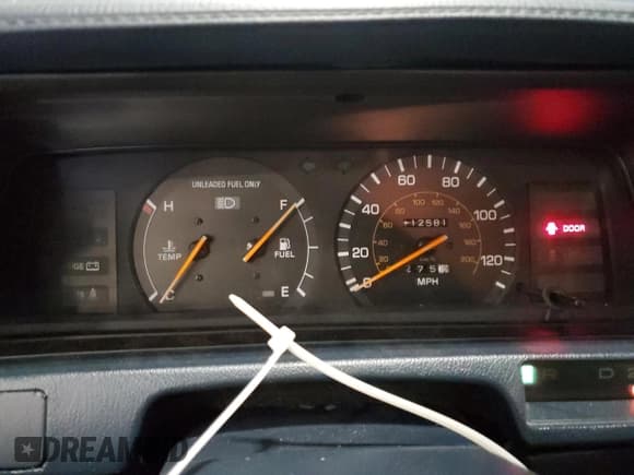 ✅ 1989 Toyota Camry DLX • VIN: 4T1SV21E1KU006493 • Лот: 67038125. Опубликован ранее на Copart с пробегом 112 581 миль. Бесплатный доступ к архиву аукционных продаж из США и подробный отчёт об истории автомобиля на DreamBid. Изображение 9.