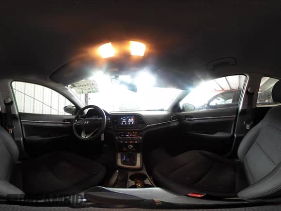 2020 Hyundai Elantra SEL z VIN 5NPD84LF8LH514235, wystawiony jako IAAI lot #42546563 z przebiegiem 120 116 mil mil oraz . Historia ofert i sprzedaży dostępna na DreamBid. Obrazek 19.