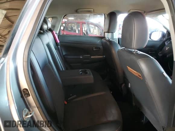 2018 Mitsubishi Outlander SE with VIN JA4AP3AW8JZ036143, listed as a Copart auction lot 84583595 with 162,199 mi miles and Salvage title. Bid and sale history available at DreamBid. Image 10.