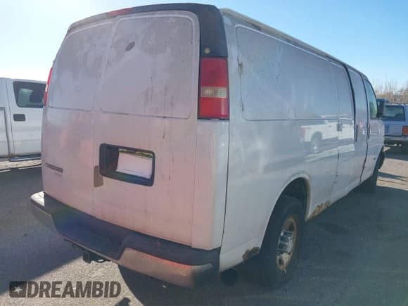 ✅ 2008 Chevrolet City Express Cargo • VIN: 1GCHG396081168802 • Лот: 43695591. Опубликован ранее на IAAI с пробегом 259 210 миль. Бесплатный доступ к архиву аукционных продаж из США и подробный отчёт об истории автомобиля на DreamBid. Изображение 4.