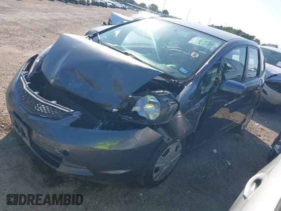 ✅ 2013 Honda Fit • VIN: JHMGE8H33DC029945 • Lot: 42938221. Listed on IAAI with 181,390 mi. Free auction sales archive from the USA and detailed vehicle history report at DreamBid. Image 18.