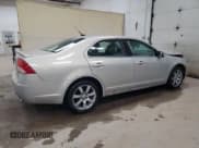 ✅ 2010 Mercury Milan Premier • VIN: 3MEHM0JG2AR645722 • Лот: 91095075. Опубликован ранее на Copart с пробегом 147 341 миль. Бесплатный доступ к архиву аукционных продаж из США и подробный отчёт об истории автомобиля на DreamBid. Изображение 3.