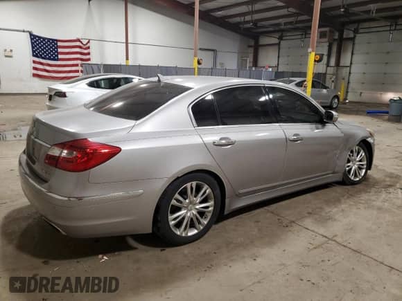 2012 Hyundai Genesis 3.8L с VIN KMHGC4DD4CU159218, выставлен на аукционе Copart как лот 75711194 с пробегом 139 464 миль миль и Списание • Salvage title. История ставок и продаж доступна на DreamBid. Изображение 3.