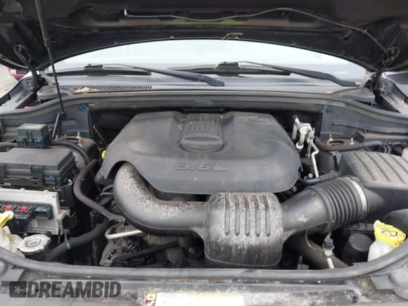 ✅ 2011 Jeep Grand Cherokee Laredo • VIN: 1J4RR4GG3BC505615 • Lot: 42455554. Listed on IAAI with 186,399 mi. Free auction sales archive from the USA and detailed vehicle history report at DreamBid. Image 6.