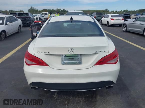 ✅ 2015 Mercedes-Benz CLA 250 • VIN: WDDSJ4EB6FN171344 • Lot: 43605743. Wystawiony na IAAI z przebiegiem 49 120 mil. Bezpłatny archiwum sprzedaży aukcyjnych z USA i szczegółowy raport historii pojazdu na DreamBid. Zdjęcie 16.