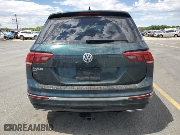 ✅ 2018 Volkswagen Tiguan SEL Premium • VIN: 3VV4B7AX9JM208328 • Lot: 67478845. Wystawiony na Copart z przebiegiem 90 500 mil. Bezpłatny archiwum sprzedaży aukcyjnych z USA i szczegółowy raport historii pojazdu na DreamBid. Zdjęcie 6.