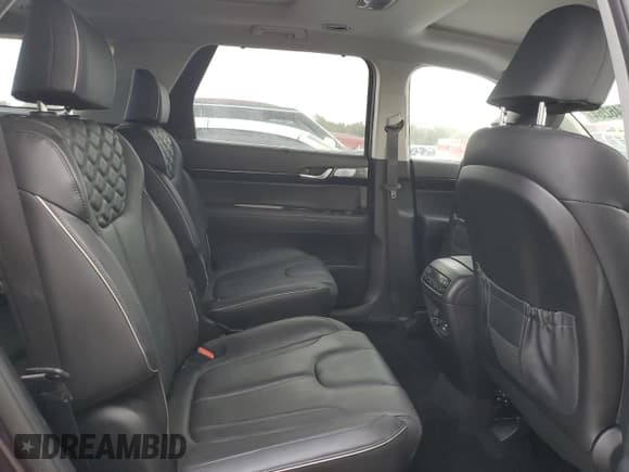 ✅ 2021 Hyundai Palisade Limited • VIN: KM8R54HE4MU189004 • Лот: 77546264. Опубликован ранее на Copart с пробегом Не указан. Бесплатный доступ к архиву аукционных продаж из США и подробный отчёт об истории автомобиля на DreamBid. Изображение 11.