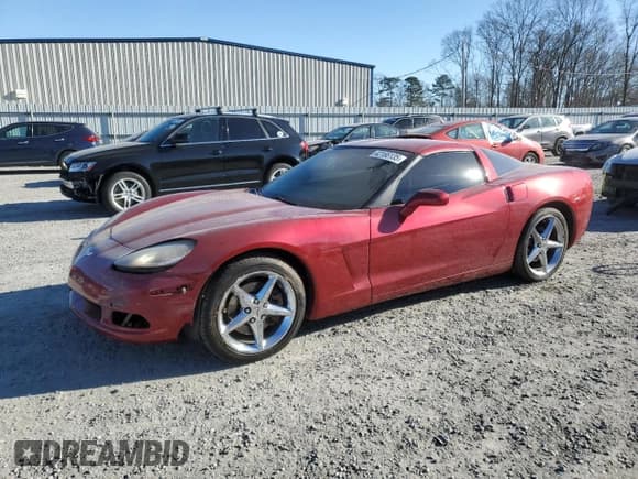 ✅ 2011 Chevrolet Corvette 3LT • VIN: 1G1YG2DW5B5104524 • Lot: 42166135. Listed on Copart with 99,175 mi. Free auction sales archive from the USA and detailed vehicle history report at DreamBid. Image 1.