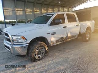 ✅ 2017 Ram 2500 Tradesman • VIN: 3C6UR5CJ3HG692889 • Lot: 84928225. Listed on Copart with 157,774 mi. Free auction sales archive from the USA and detailed vehicle history report at DreamBid. Image 1.