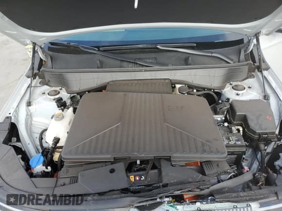 ✅ 2024 Hyundai Kona Limited • VIN: KM8HE3A69RU005482 • Лот: 63295195. Опубликован ранее на Copart с пробегом 4 581 миль. Бесплатный доступ к архиву аукционных продаж из США и подробный отчёт об истории автомобиля на DreamBid. Изображение 12.