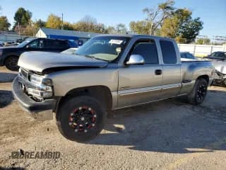 ✅ 2001 Chevrolet Silverado 1500 LS • VIN: 1GCEK19T51Z222677 • Лот: 76775594. Опубликован ранее на Copart с пробегом Не указан. Бесплатный доступ к архиву аукционных продаж из США и подробный отчёт об истории автомобиля на DreamBid. Изображение 1.