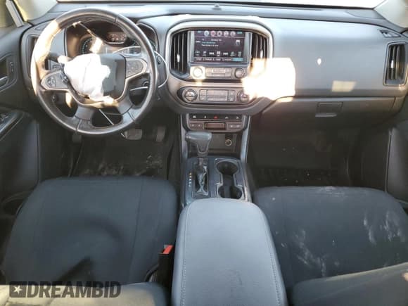 ✅ 2018 Chevrolet Colorado 2WD Z71 • VIN: 1GCGSDE12J1107287 • Lot: 77466534. Wystawiony na Copart z przebiegiem 107 849 mil. Bezpłatny archiwum sprzedaży aukcyjnych z USA i szczegółowy raport historii pojazdu na DreamBid. Zdjęcie 8.