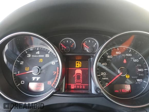 ✅ 2008 Audi TT 3.2L • VIN: TRUDD38J281000534 • Lot: 92917485. Wystawiony na Copart z przebiegiem 116 041 mil. Bezpłatny archiwum sprzedaży aukcyjnych z USA i szczegółowy raport historii pojazdu na DreamBid. Zdjęcie 9.