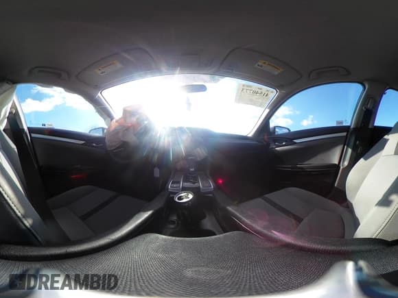 ✅ 2017 Honda Civic LX • VIN: 2HGFC2F5XHH533028 • Lot: 41540773. Wystawiony na IAAI z przebiegiem 102 572 mil. Bezpłatny archiwum sprzedaży aukcyjnych z USA i szczegółowy raport historii pojazdu na DreamBid. Zdjęcie 18.