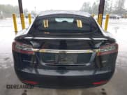 ✅ 2018 Tesla Model S 75D • VIN: 5YJSA1E2XJF264738 • Lot: 42299637. Wystawiony na IAAI z przebiegiem Nie podano. Bezpłatny archiwum sprzedaży aukcyjnych z USA i szczegółowy raport historii pojazdu na DreamBid. Zdjęcie 16.