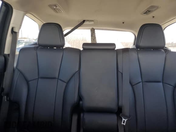 ✅ 2024 Subaru Ascent Limited • VIN: 4S4WMAND3R3426384 • Lot: 48580615. Listed on Copart with 37,828 mi. Free auction sales archive from the USA and detailed vehicle history report at DreamBid. Image 10.