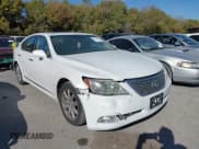 ✅ 2007 Lexus LS 460 • VIN: JTHBL46F375038871 • Lot: 43659432. Wystawiony na IAAI z przebiegiem 161 857 mil. Bezpłatny archiwum sprzedaży aukcyjnych z USA i szczegółowy raport historii pojazdu na DreamBid. Zdjęcie 1.