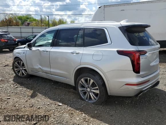 ✅ 2020 Cadillac XT6 AWD Premium Luxury • VIN: 1GYKPDRS0LZ122836 • Lot: 49836373. Wystawiony na Copart z przebiegiem Nie podano. Bezpłatny archiwum sprzedaży aukcyjnych z USA i szczegółowy raport historii pojazdu na DreamBid. Zdjęcie 2.