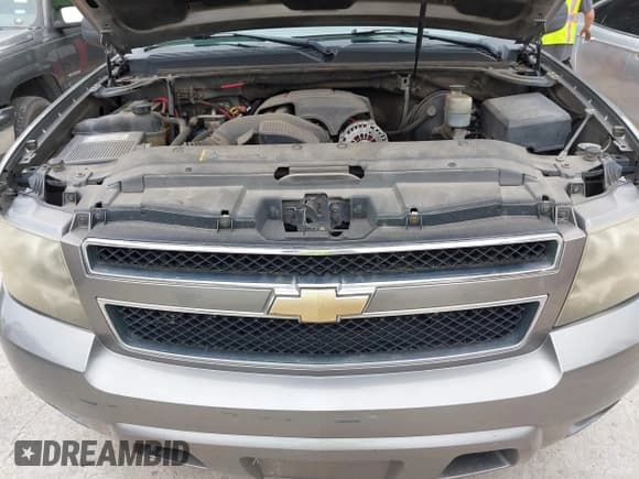 ✅ 2007 Chevrolet Suburban LT • VIN: 3GNFC160X7G317814 • Lot: 42368680. Listed on IAAI with 216,260 mi. Free auction sales archive from the USA and detailed vehicle history report at DreamBid. Image 10.