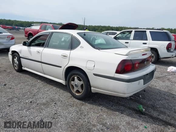 2002 Chevrolet Impala LS z VIN 2G1WH55K129243635, wystawiony jako IAAI lot #43297045 z przebiegiem 116 845 mil mil oraz . Historia ofert i sprzedaży dostępna na DreamBid. Obrazek 3.