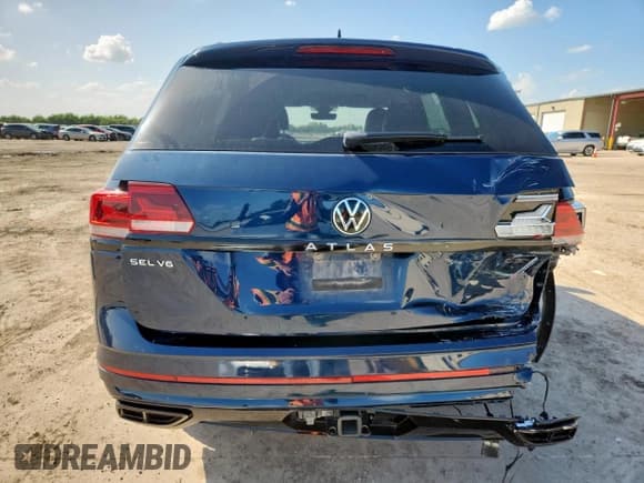 ✅ 2022 Volkswagen Atlas SEL Premium R-Line • VIN: 1V2FR2CA9NC564718 • Lot: 64556205. Listed on Copart with 43,219 mi. Free auction sales archive from the USA and detailed vehicle history report at DreamBid. Image 6.