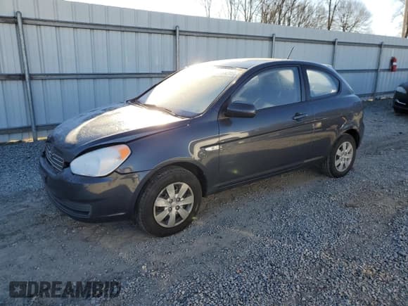 ✅ 2011 Hyundai Accent GS • VIN: KMHCM3AC8BU197132 • Лот: 89194205. Опубликован ранее на Copart с пробегом 181 583 миль. Бесплатный доступ к архиву аукционных продаж из США и подробный отчёт об истории автомобиля на DreamBid. Изображение 1.