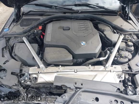 ✅ 2022 BMW 4 Series 430i • VIN: WBA53AP00NCH96487 • Lot: 42912009. Listed on IAAI with 31,330 mi. Free auction sales archive from the USA and detailed vehicle history report at DreamBid. Image 10.