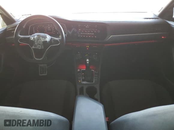 ✅ 2022 Volkswagen Jetta Autobahn • VIN: 3VW2T7BU2NM009227 • Lot: 62020935. Listed on Copart with 20,606 mi. Free auction sales archive from the USA and detailed vehicle history report at DreamBid. Image 8.