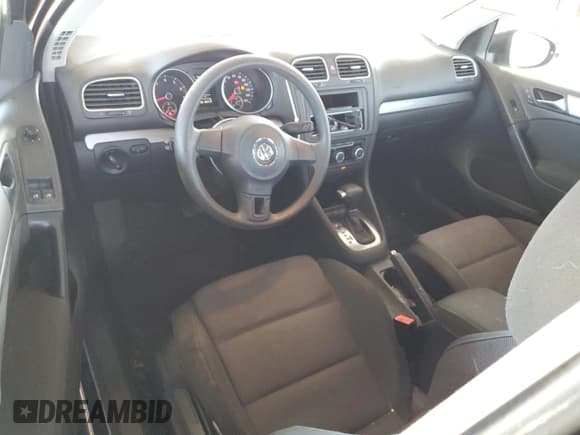 ✅ 2010 Volkswagen Golf • VIN: WVWBB7AJ1AW219213 • Лот: 48861035. Опубликован ранее на Copart с пробегом 189 745 миль. Бесплатный доступ к архиву аукционных продаж из США и подробный отчёт об истории автомобиля на DreamBid. Изображение 8.