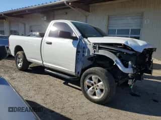 2010 Dodge 1500 ST z VIN 3D7JV1EP8AG112114, wystawiony jako Copart lot #74069664 z przebiegiem 14 827 mil mil oraz Szkoda całkowita • Salvage title. Historia ofert i sprzedaży dostępna na DreamBid. Obrazek 4.