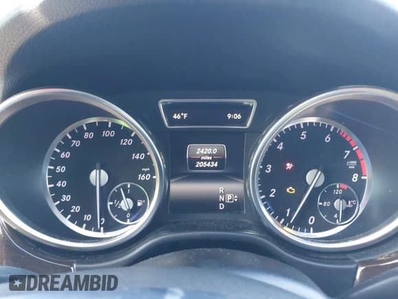 ✅ 2015 Mercedes-Benz M 350 • VIN: 4JGDA5HB1FA507747 • Lot: 43543081. Listed on IAAI with 205,434 mi. Free auction sales archive from the USA and detailed vehicle history report at DreamBid. Image 7.