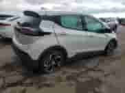 2023 Chevrolet Bolt EV 2LT z VIN 1G1FX6S09P4136824, wystawiony jako Copart lot #68472733 z przebiegiem 10 667 mil mil oraz . Historia ofert i sprzedaży dostępna na DreamBid. Obrazek 3.