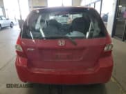 ✅ 2008 Honda Fit • VIN: JHMGD38408S017536 • Лот: 87182305. Опубликован ранее на Copart с пробегом 174 745 миль. Бесплатный доступ к архиву аукционных продаж из США и подробный отчёт об истории автомобиля на DreamBid. Изображение 6.