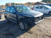 ✅ 2018 Volkswagen Tiguan • VIN: WVGBV7AX7JK002294 • Lot: 43472868. Wystawiony na IAAI z przebiegiem 114 737 mil. Bezpłatny archiwum sprzedaży aukcyjnych z USA i szczegółowy raport historii pojazdu na DreamBid. Zdjęcie 1.