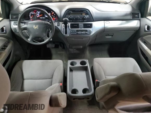 ✅ 2010 Honda Odyssey EX • VIN: 5FNRL3H48AB018692 • Lot: 85643325. Listed on Copart with 161,959 mi. Free auction sales archive from the USA and detailed vehicle history report at DreamBid. Image 8.