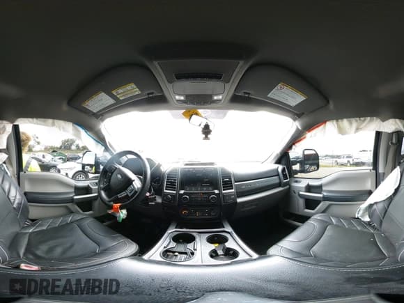 ✅ 2017 Ford F-250 Lariat • VIN: 1FT7W2BT7HED14761 • Lot: 42828423. Wystawiony na IAAI z przebiegiem 142 623 mil. Bezpłatny archiwum sprzedaży aukcyjnych z USA i szczegółowy raport historii pojazdu na DreamBid. Zdjęcie 18.