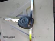 ✅ 2000 Chevrolet Silverado 1500 • VIN: 1GCEK19V8YE364816 • Lot: 43410219. Wystawiony na IAAI z przebiegiem 199 597 mil. Bezpłatny archiwum sprzedaży aukcyjnych z USA i szczegółowy raport historii pojazdu na DreamBid. Zdjęcie 11.